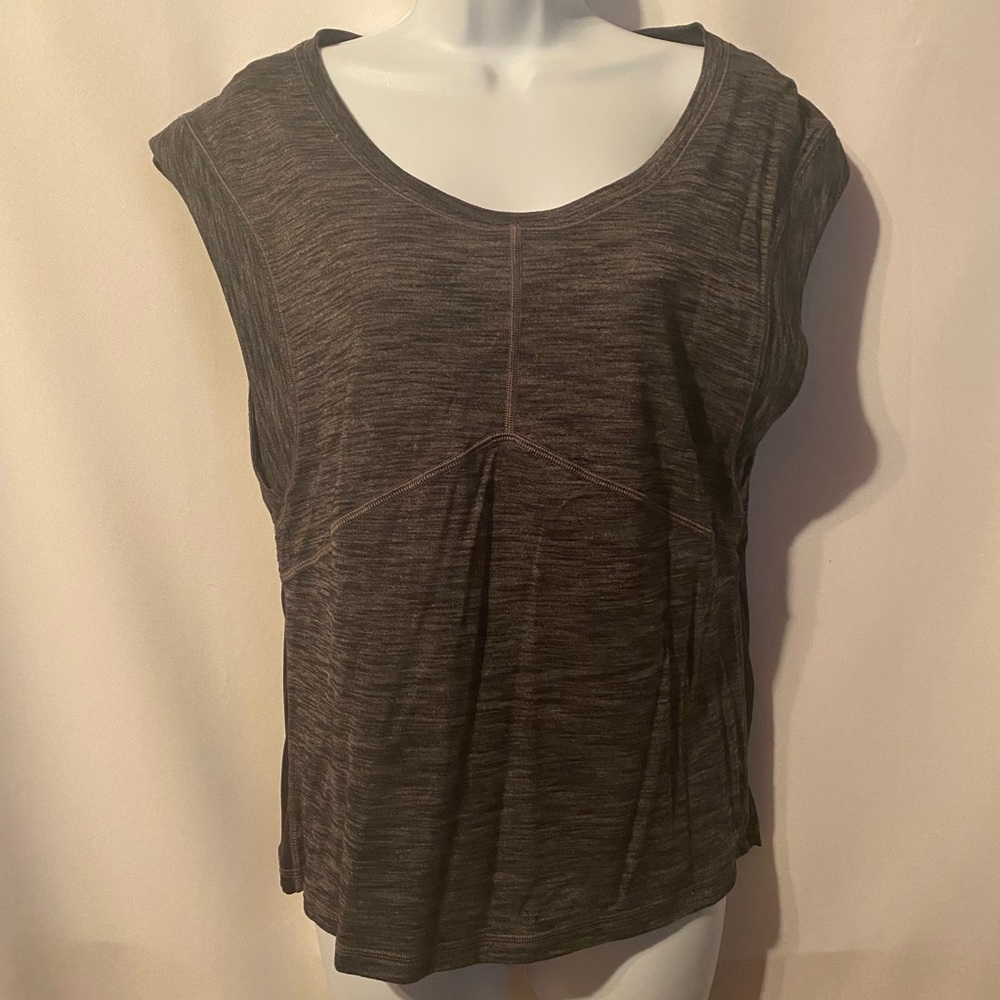 Lululemon muscle t shirt
